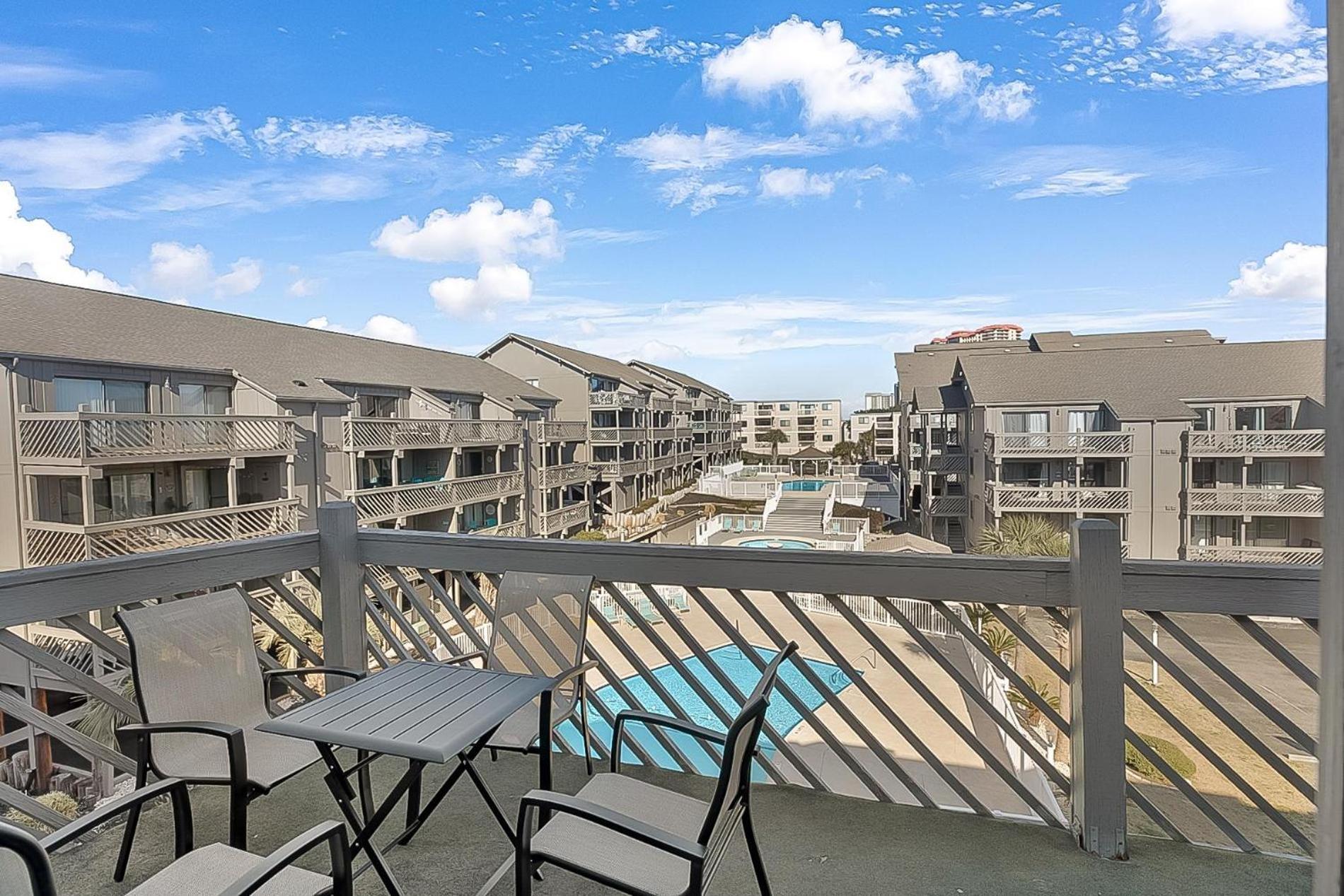 Two Bedroom Steps From The Beach! Shore Dr! Миртл-Бич Экстерьер фото
