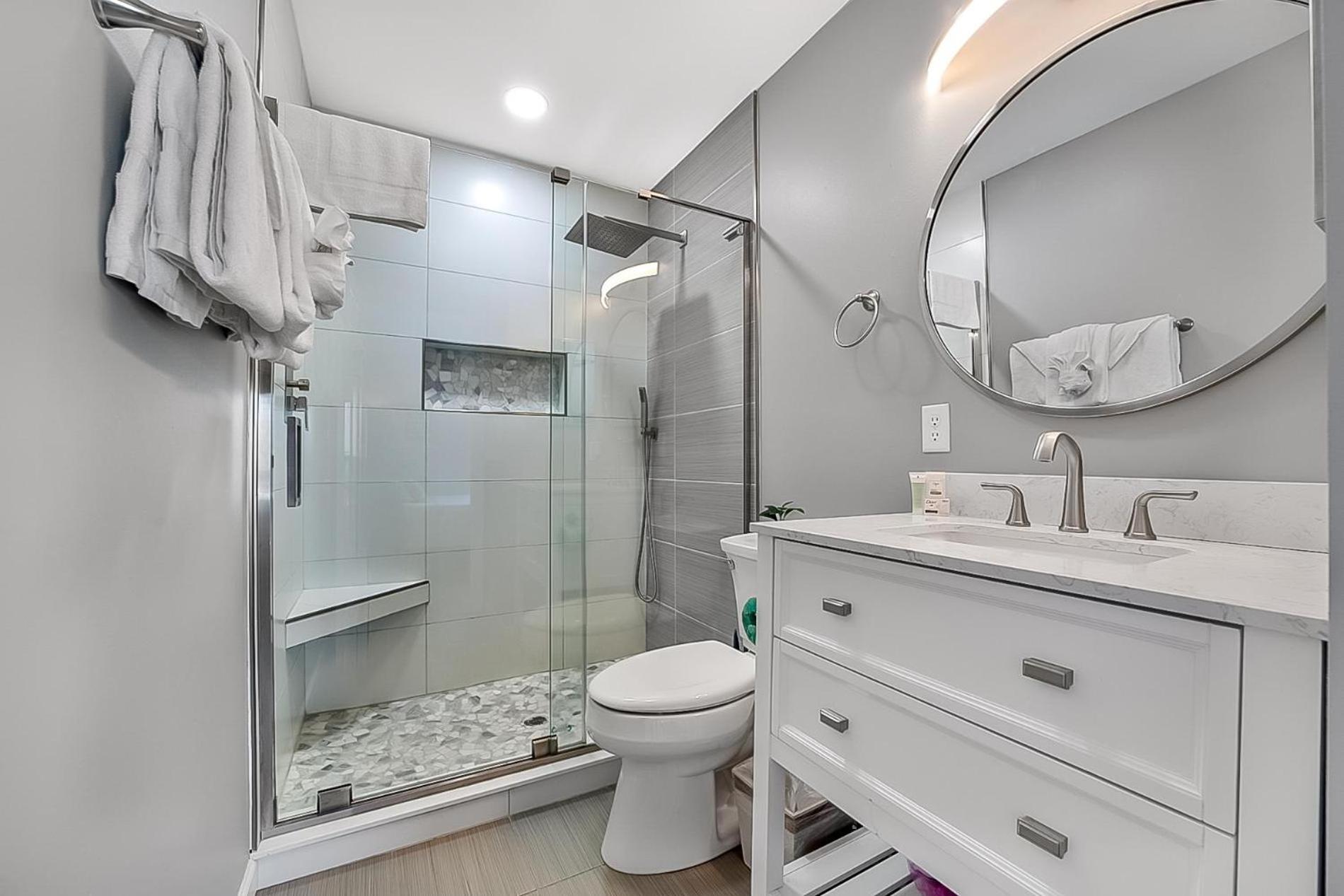 Two Bedroom Steps From The Beach! Shore Dr! Миртл-Бич Экстерьер фото